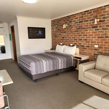 Country Roads Motor Inn Naracoorte Exterior foto