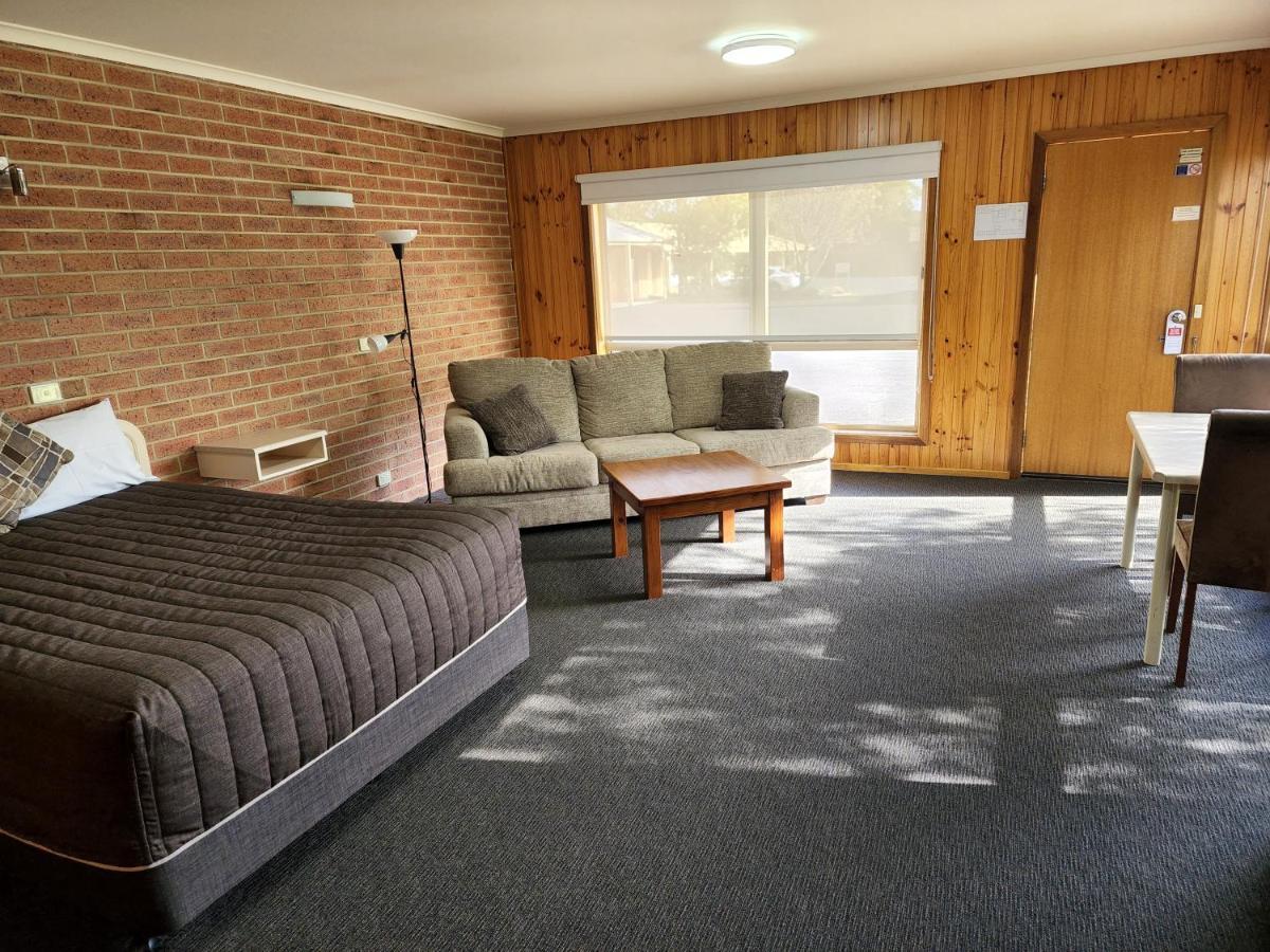 Country Roads Motor Inn Naracoorte Exterior foto