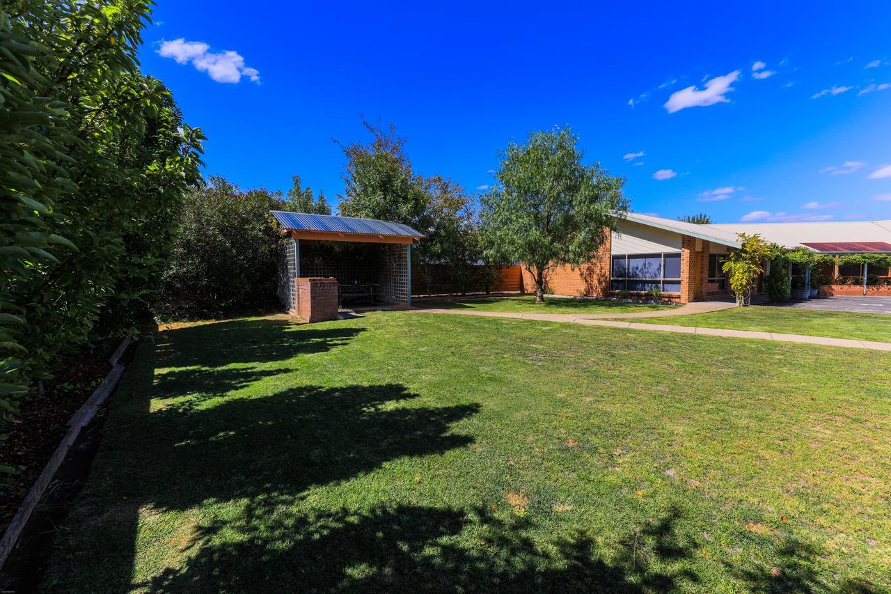 Country Roads Motor Inn Naracoorte Exterior foto